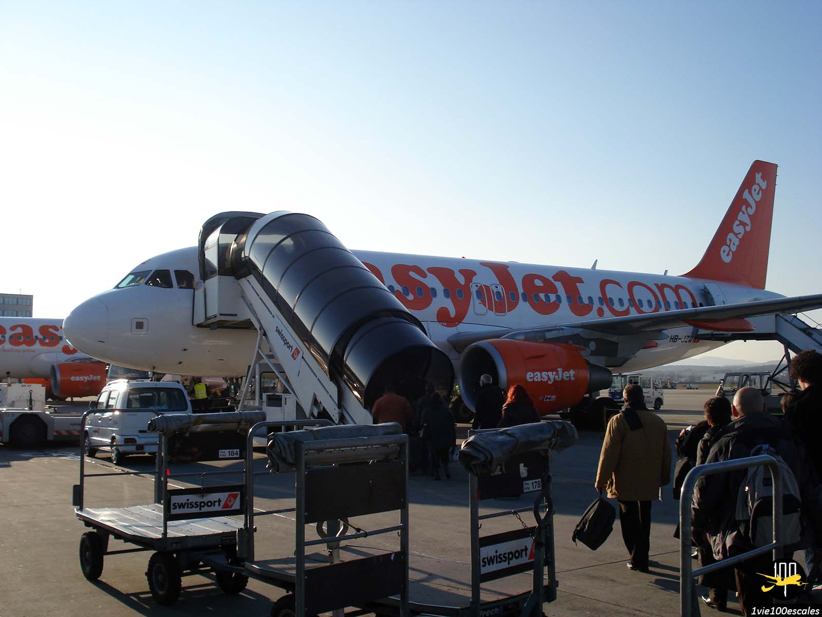 Un avion de la compagnie aérienne Easyjet sur le tarmac de l'aéroport de Bâle-Mulhouse