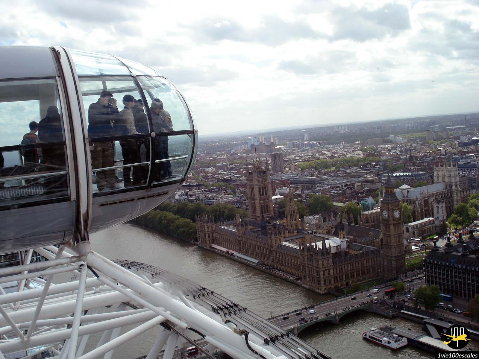 London Eye la grande roue qui constitue un formidable balcon sur la capitale britannique