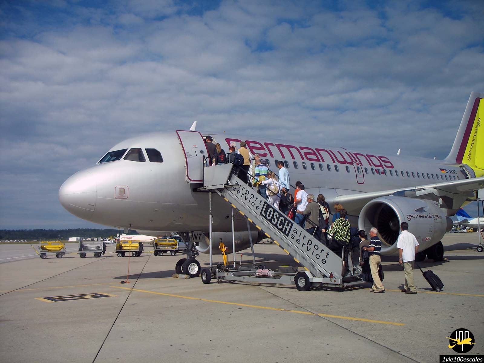 Un avion de la compagnie aérienne Germanwings sur le tarmac de l'aéroport de Stuttgart