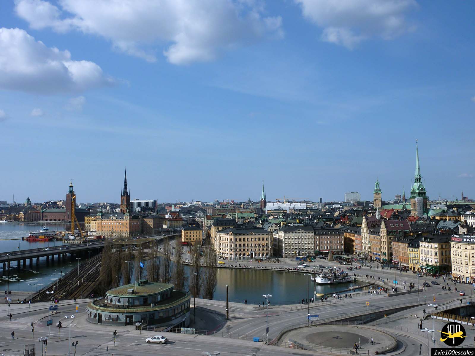 La belle vue en hauteur sur la ville de Stockholm depuis l'ascenseur Katarina Katarinahissen
