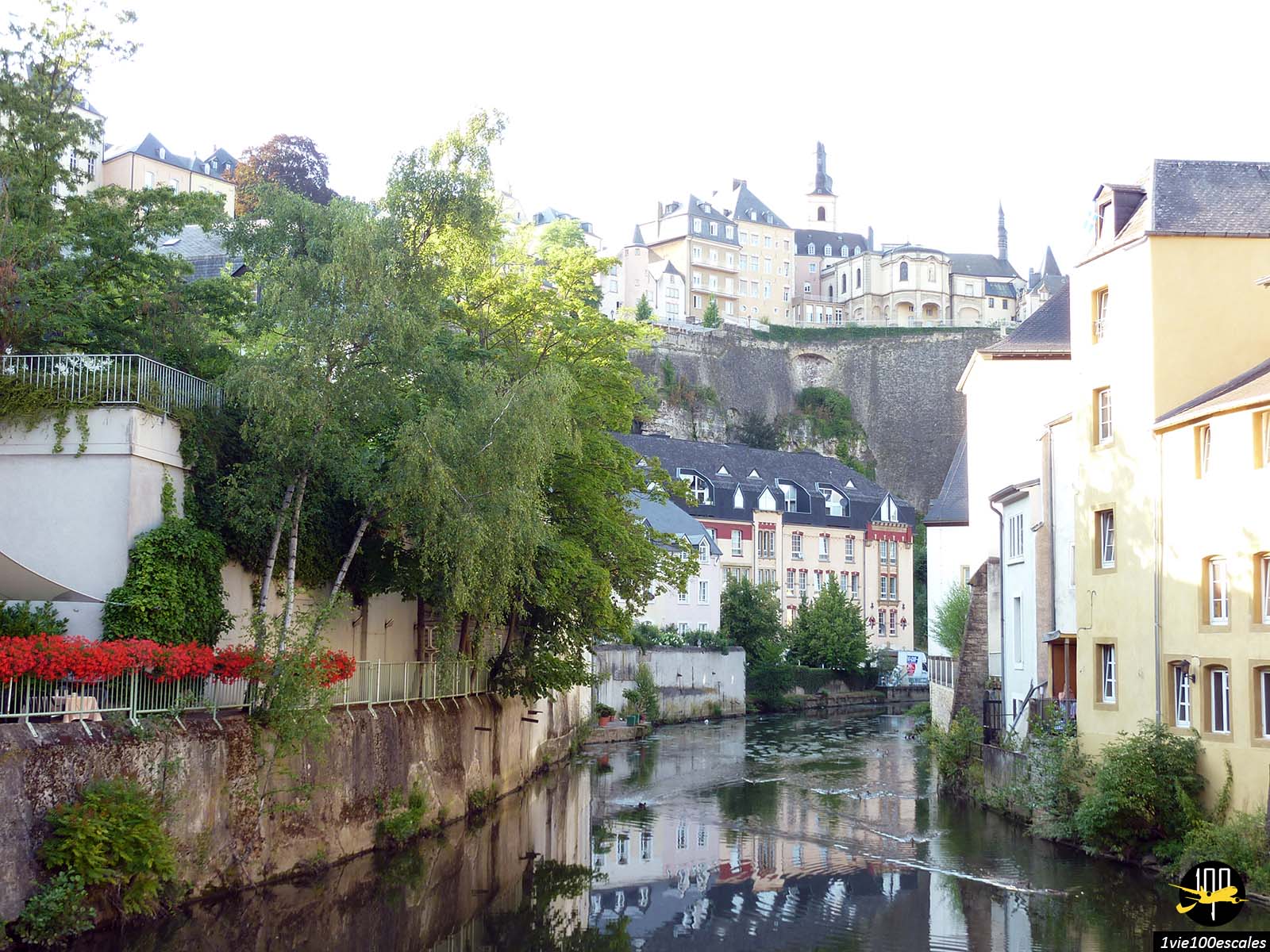 Le grund et la rivière Alzette à Luxembourg Ville