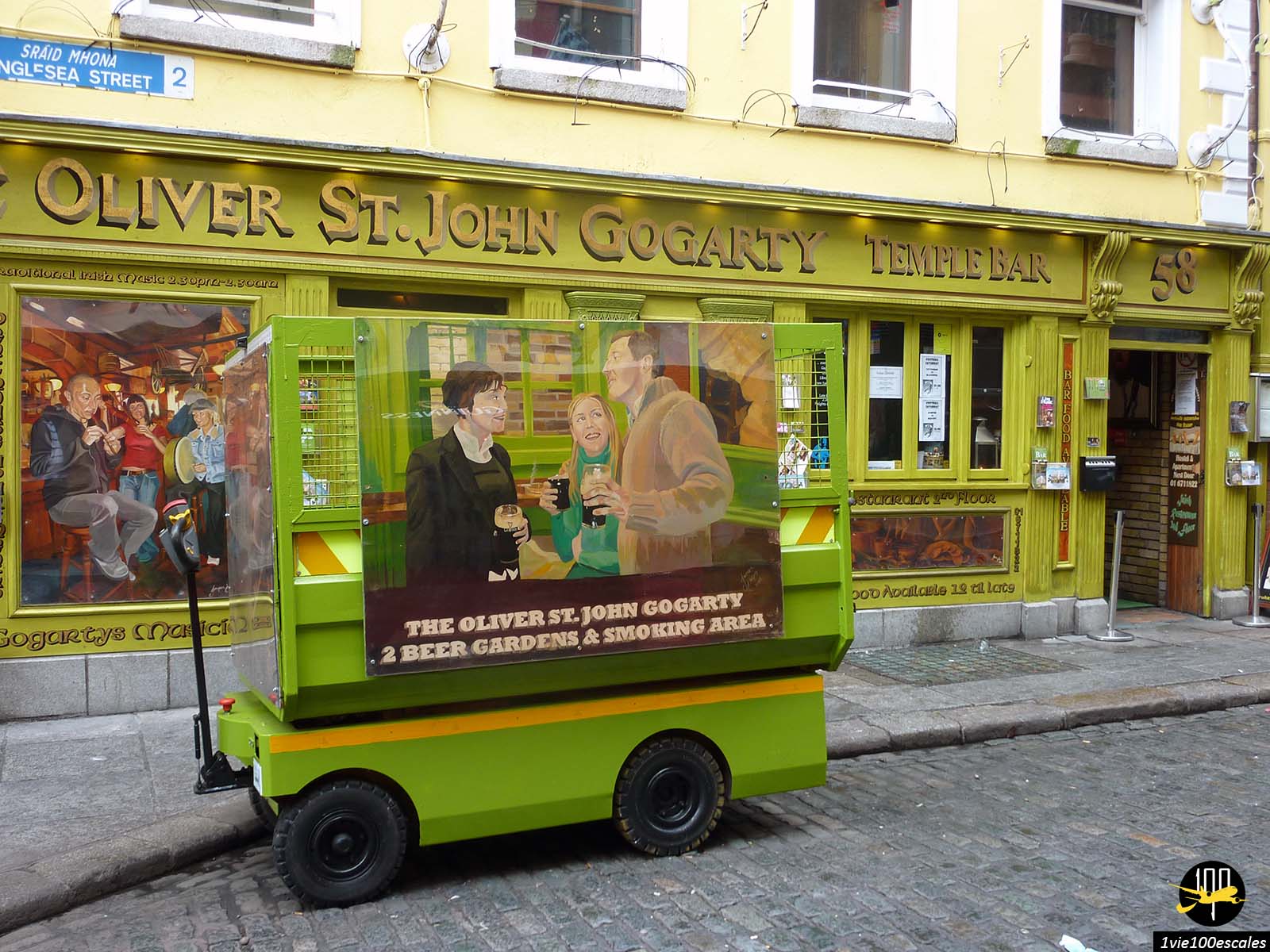 Oliver St. John Gogarty's Pub est un irish pub hyper festif, célèbre pour ses sessions de musique, et son ambiance survoltée ! Une belle adresse de Temple Bar à Dublin